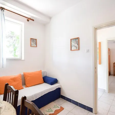 Apartment Zorica ***